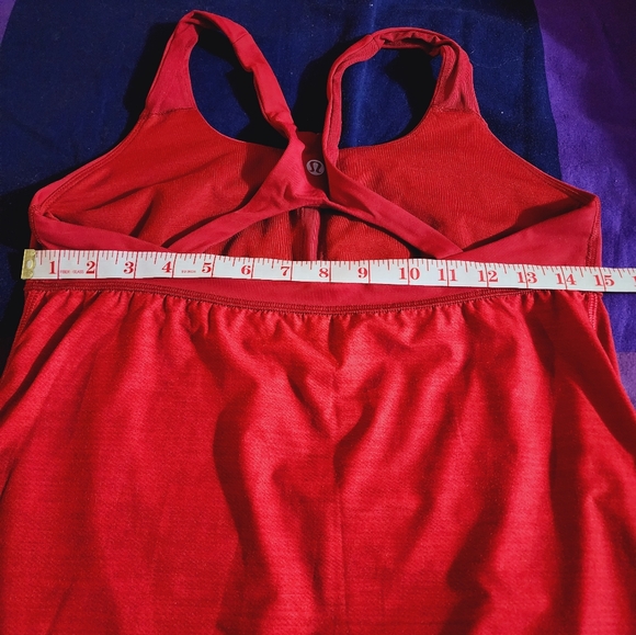 Lululemon - Picture 3 of 4